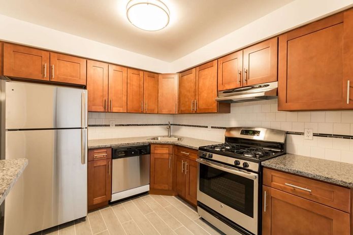 Inside a Chesterfield Townhomes Kitchen